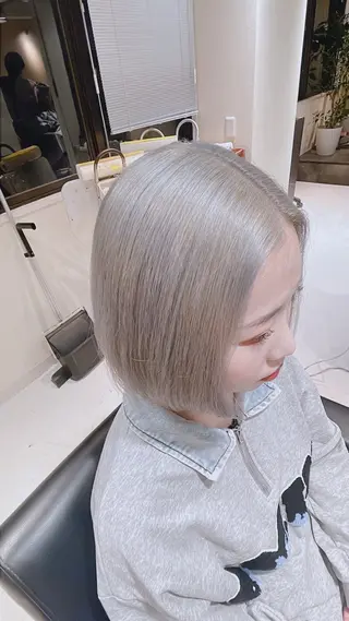 ショート カラー NINE+/代表 ブリーチ特化型サロンのヘアスタイル