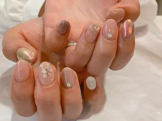 ショート カラー パーマ ネイル マツエク・マツパ illum hicariのネイルデザイン