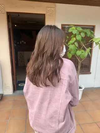 セミロング カラー putri 川邉 優花のヘアスタイル