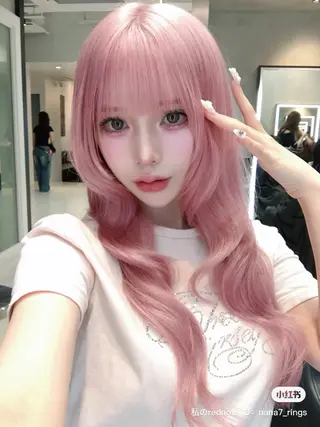 ロング ハイトーン♡ブリーチ ♡エクステ♡nanaのヘアスタイル
