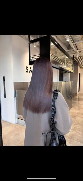 ロング カラー 柔らかbeige モトキのヘアスタイル