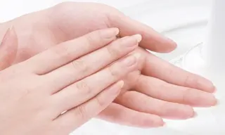 ネイル ネイルサロンカラーエイト所属・color.8 AYAのネイルデザイン