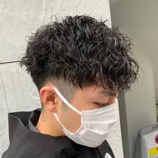 パーマ メンズ 🫧モテパーマ/ツヤ 縮毛/AI🫧のヘアスタイル