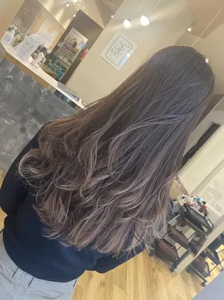 セミロング カラー AVANCE京橋所属・ハイトーンヘア/ 島崎　タクミのヘアスタイル