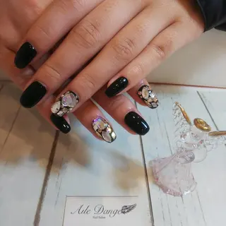 ネイル AileD'ange所属・M, masakiのネイルデザイン