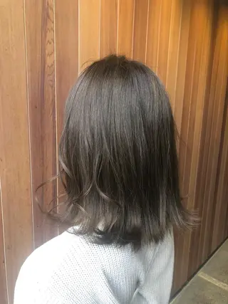 ミディアム カラー 【寺田町】ソリハシ アキラのヘアスタイル