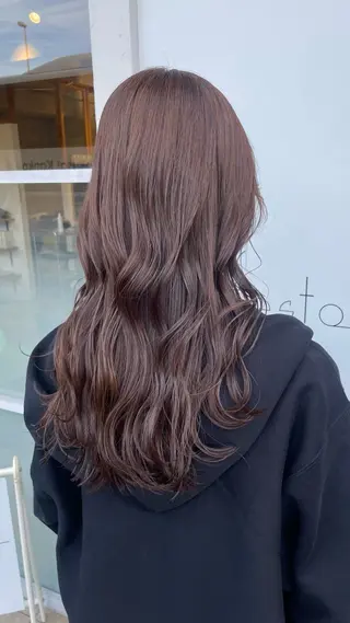 ロング efesto所属・efesto大槻 由菜のヘアスタイル