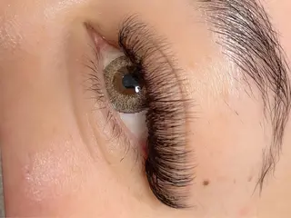 マツエク・マツパ フォーラル 福岡のマツエク・マツパデザイン