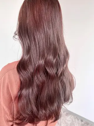 セミロング ブリーチ毛に縮毛矯正 ✨カラー✨山田 正幸のヘアスタイル