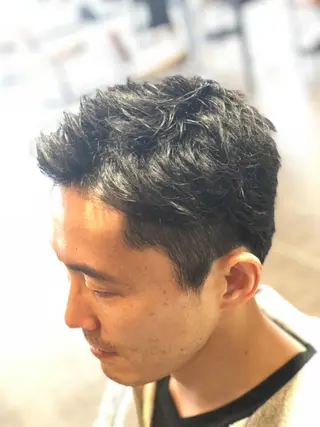 ショート メンズ 吉村 周馬のヘアスタイル