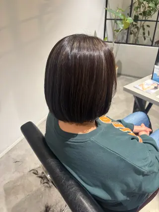 ミディアム 長尾ゆりの/ボブ/ ベージュ/ハイトーンのヘアスタイル