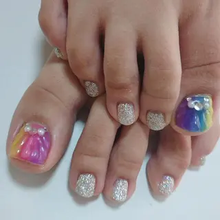 ネイル QULEONAIL所属・大城 裕麻のネイルデザイン