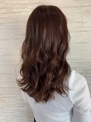 ロング 小笠原 菜緒のヘアスタイル