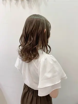 セミロング カラー ノーブル美容室イオン高橋店所属・鈴木 純子のヘアスタイル