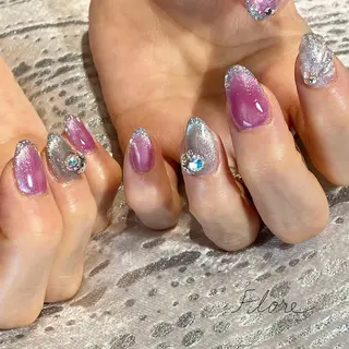 ネイル Flore (フロール)の眉毛・アイブロウイメージ