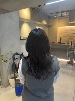 ロング LENORA所属・谷 優梨のヘアスタイル