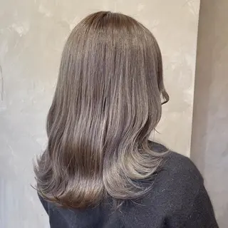 セミロング カラー 梅田美容室 山崎海波のヘアスタイル