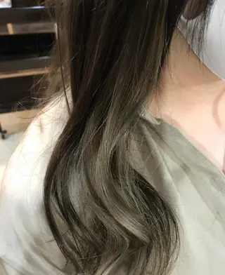 ロング カラー little×link 福岡所属・littlelink キタジマのヘアスタイル