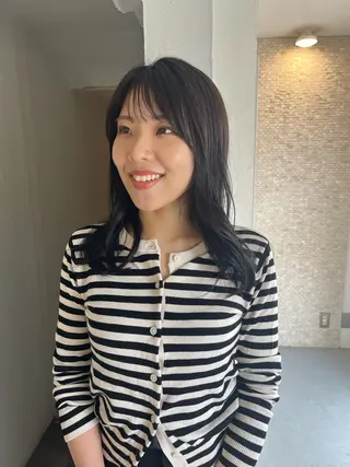 ミディアム カラー ヘアアレンジ SALOWIN自由が丘所属・ヘッドスパ✨髪質ケア サロン🌿chacoのエステ・リラクイメージ