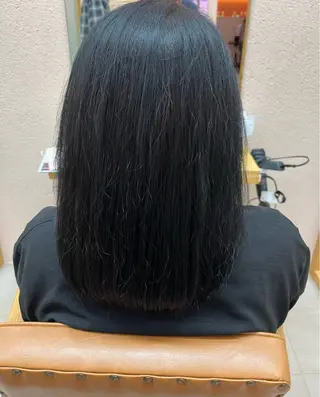 セミロング tricotAVEDA北綾瀬所属・石井 大雅のヘアスタイル