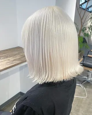 ミディアム カラー ハイトーン/レイヤー /ケアブリーチ石川治のヘアスタイル