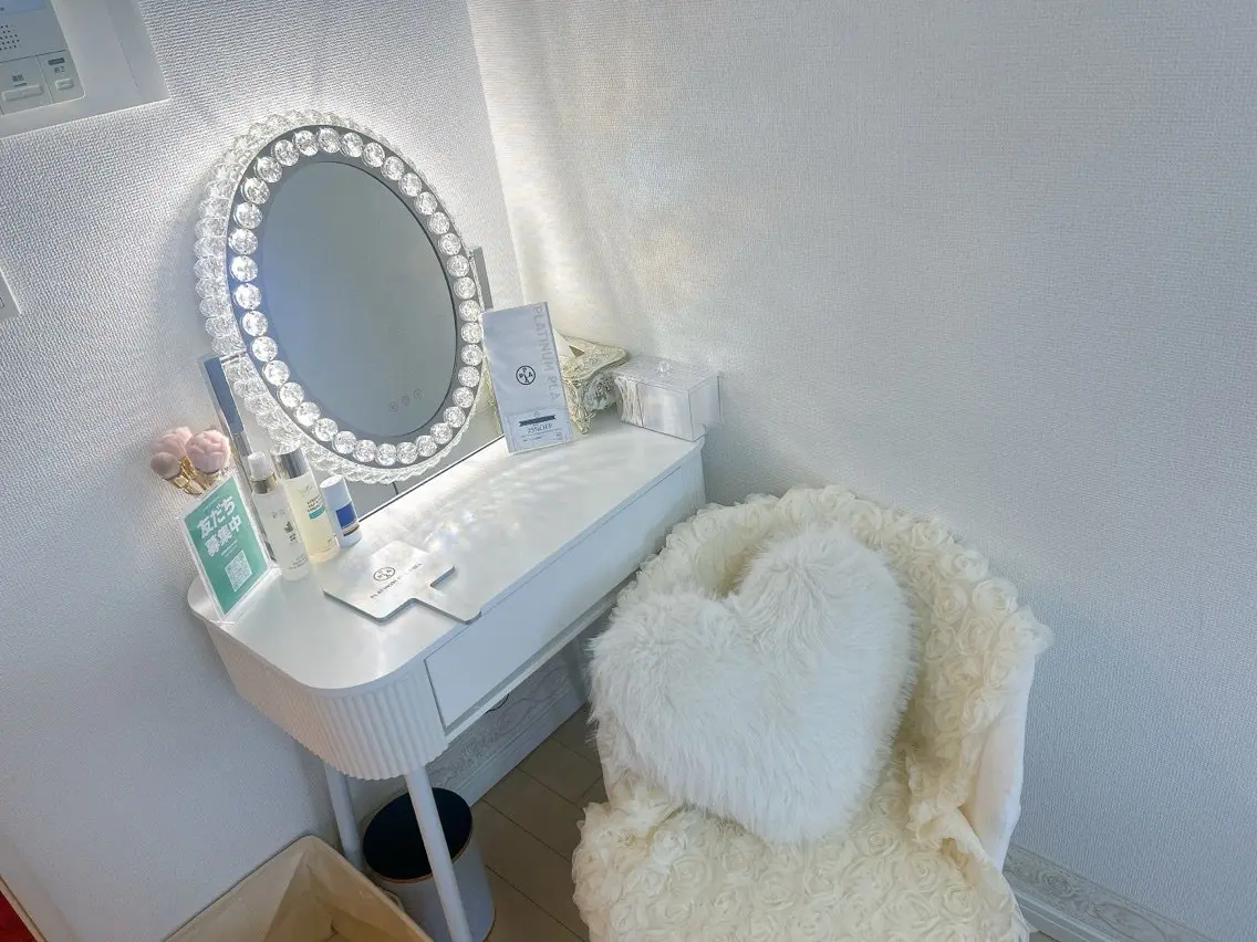 private  salon LULU.tokyo池袋店の内観・外観3