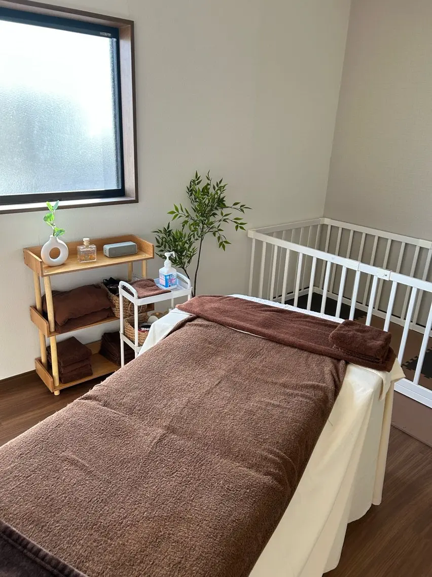 Salon Asneの内観・外観1