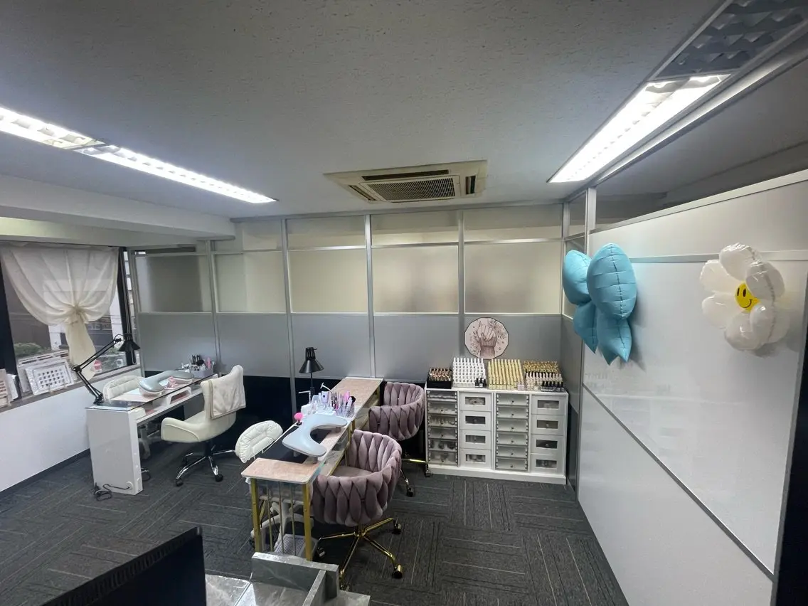 Sunny Nail Studio 新橋の内観・外観3