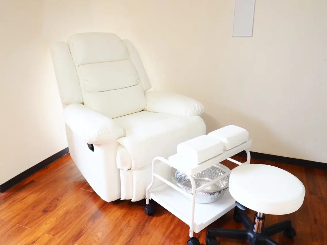 nail salon Chériの内観・外観2
