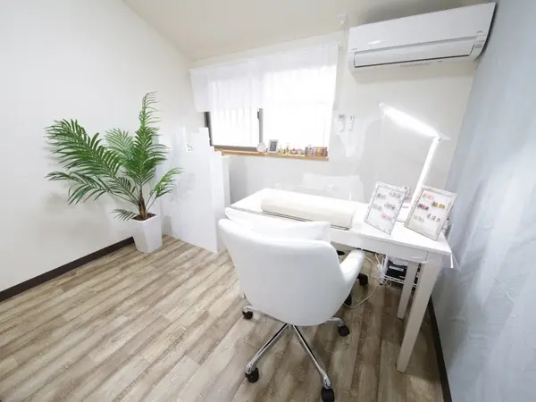 eyelash salon makanaの内観・外観3