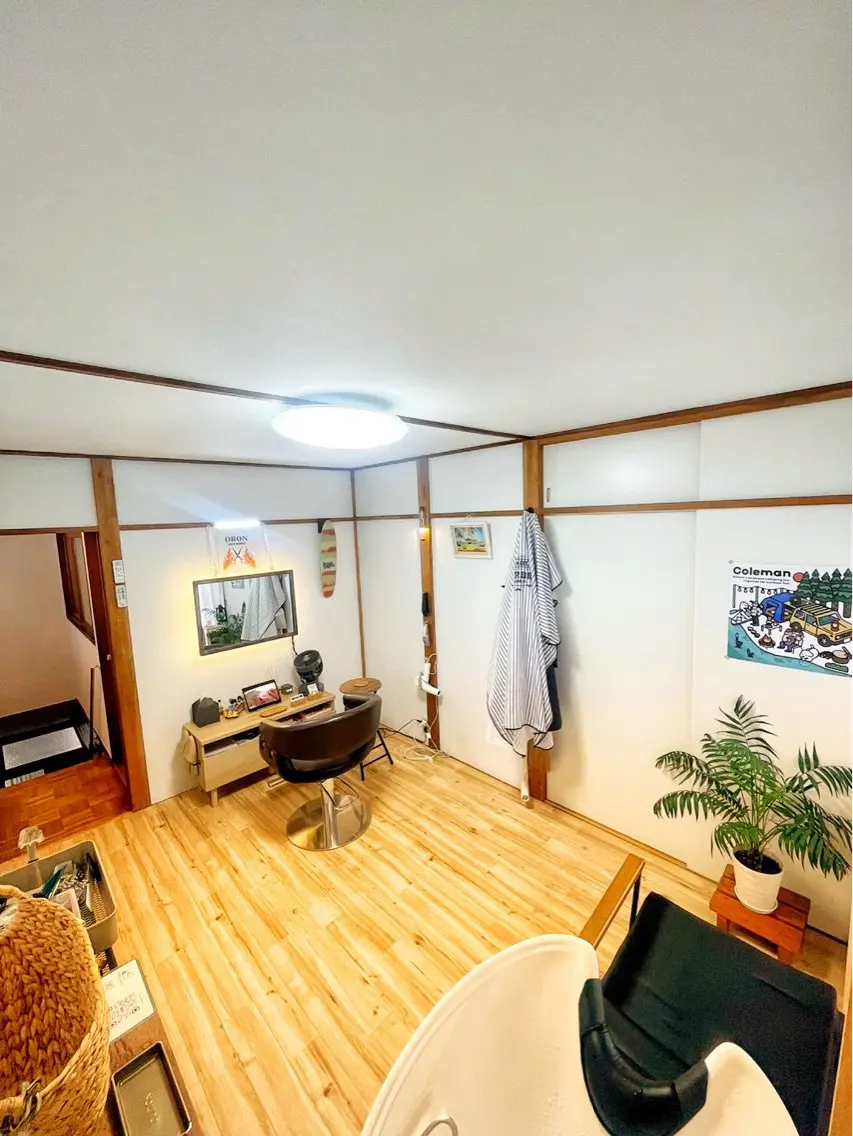 ORON HAIRWORKSの内観・外観1
