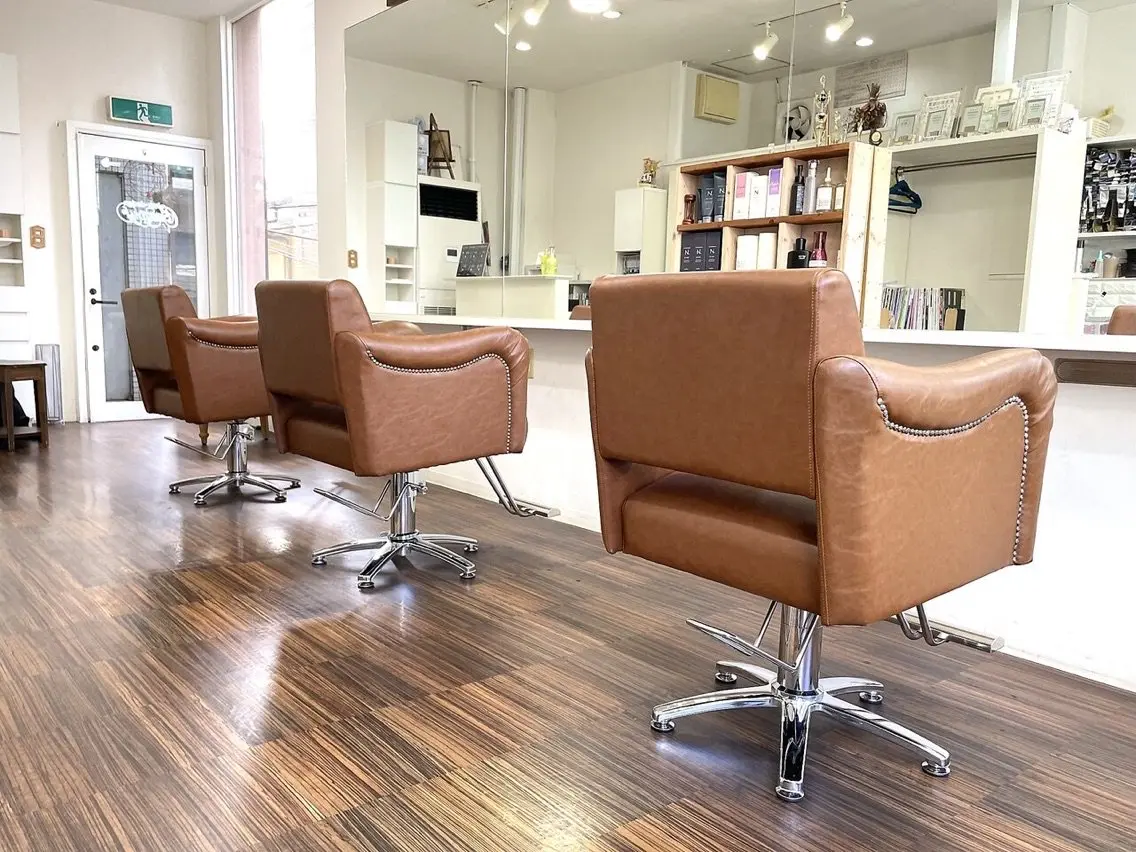 hair-desing Campusの内観・外観1