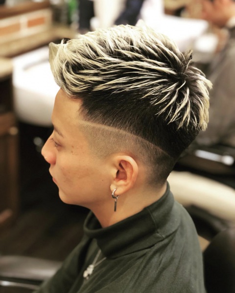 ヒロ銀座 BARBAR SHOP 新宿の内観・外観3