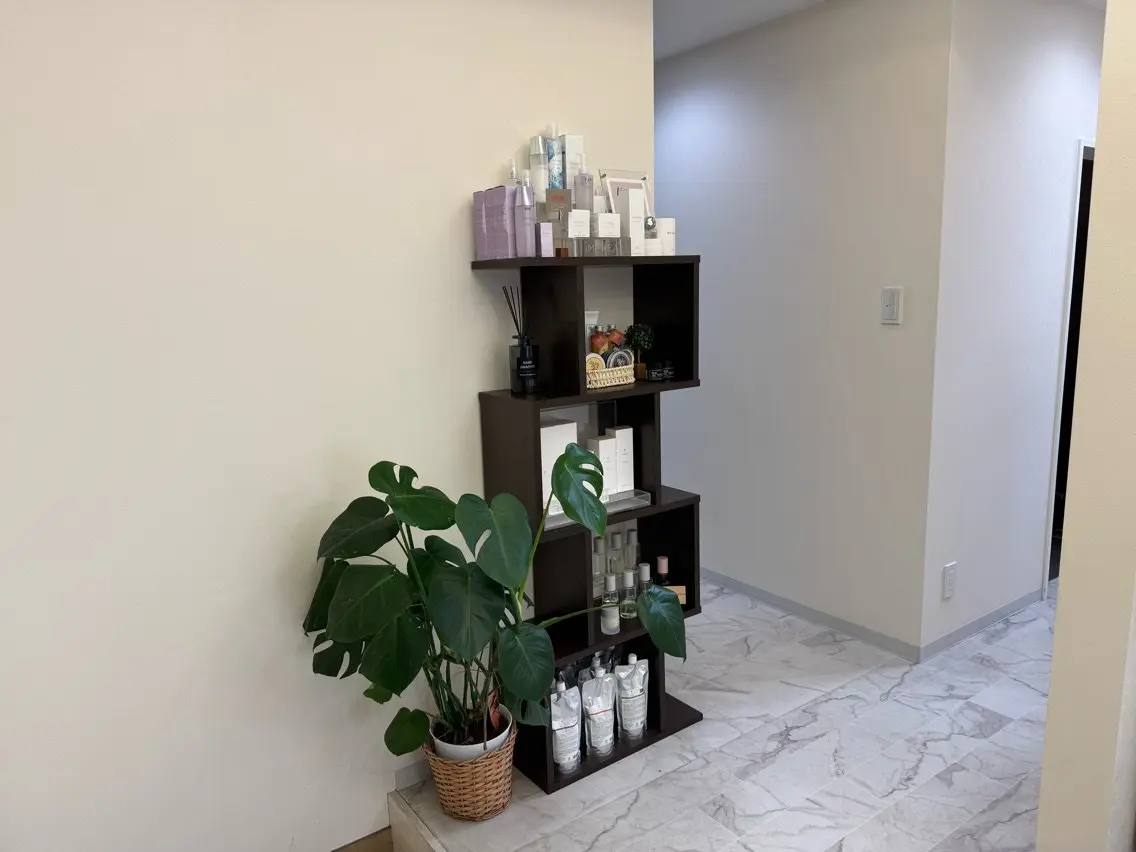 Aimer Hair Design Uの内観・外観2