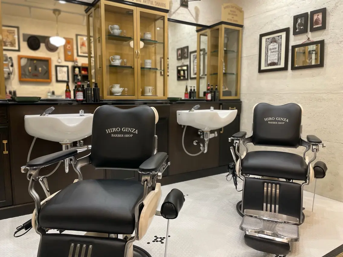 ヒロ銀座BARBERSHOP難波店の内観・外観1