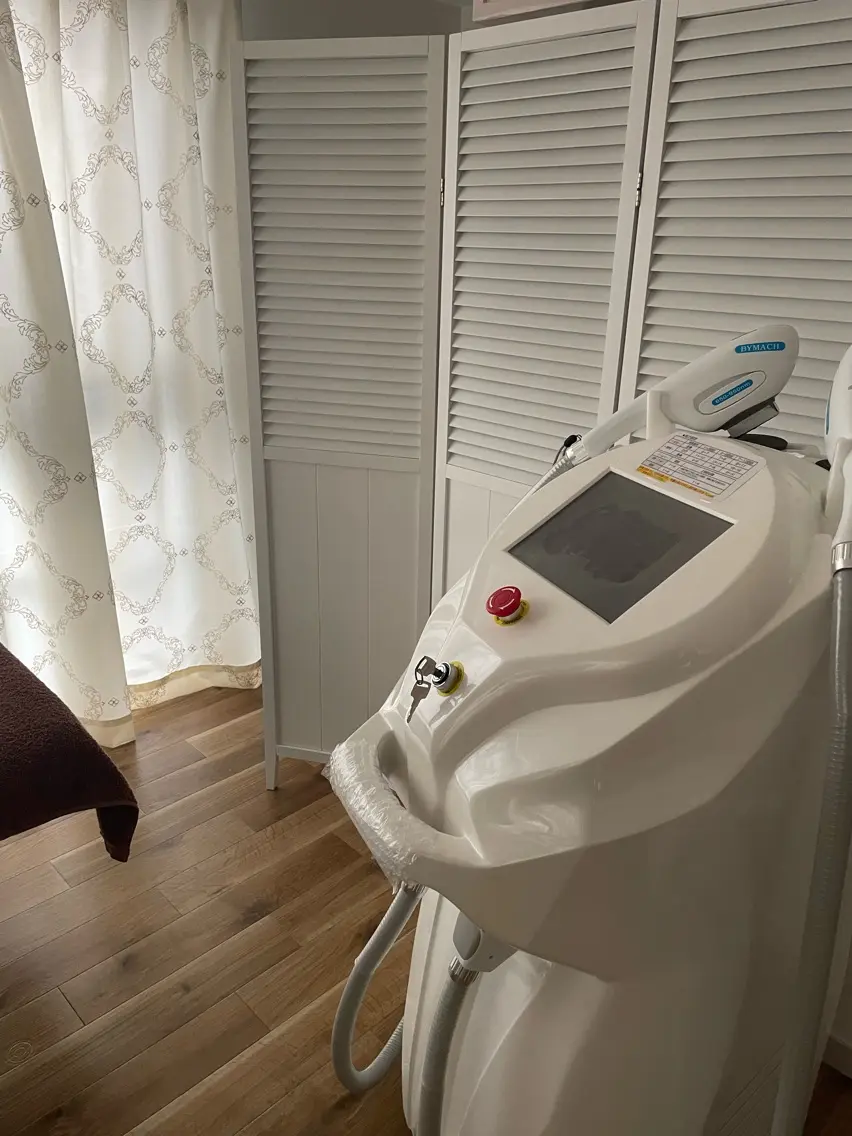 LY SALONの内観・外観2
