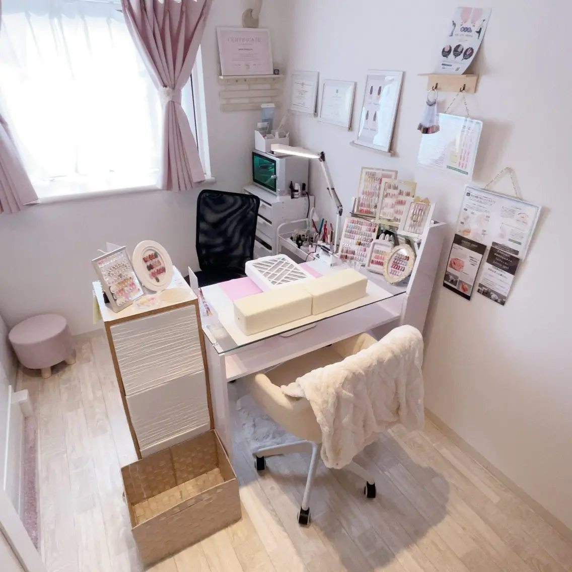 nail salon pearの内観・外観1