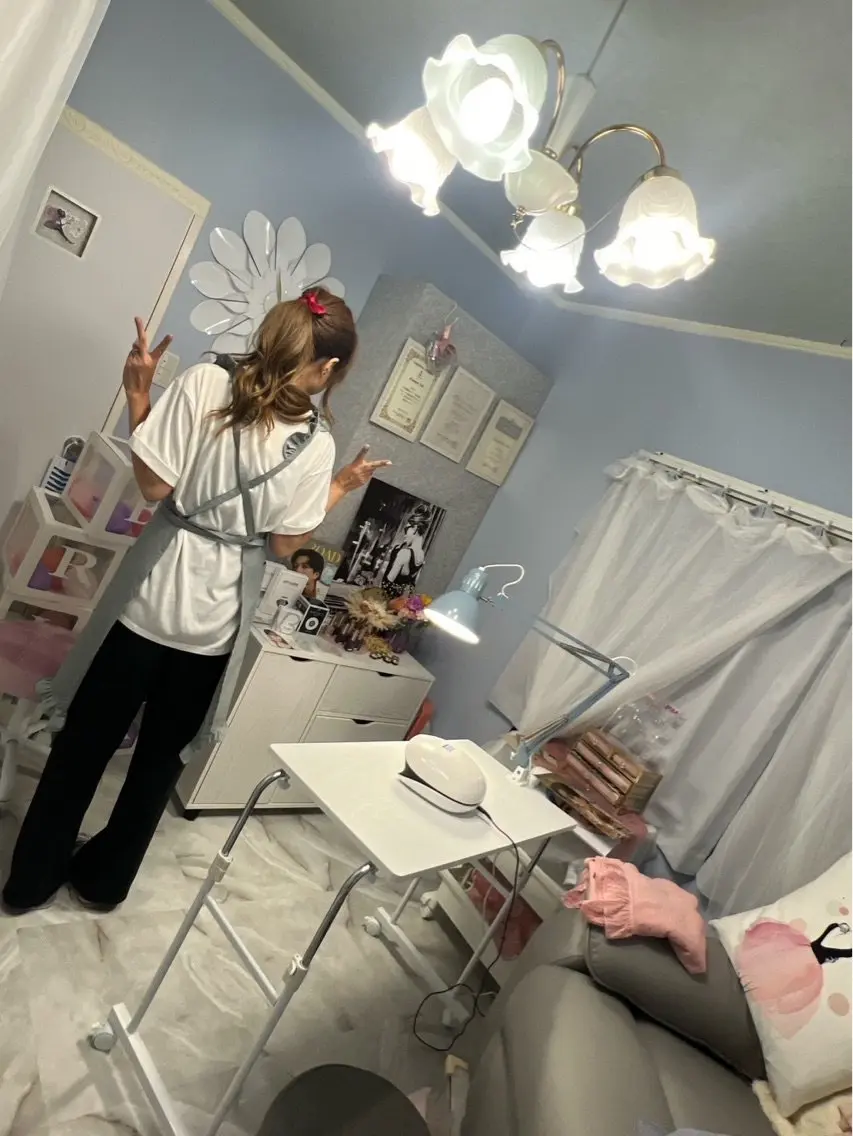 Briller Nailの内観・外観2