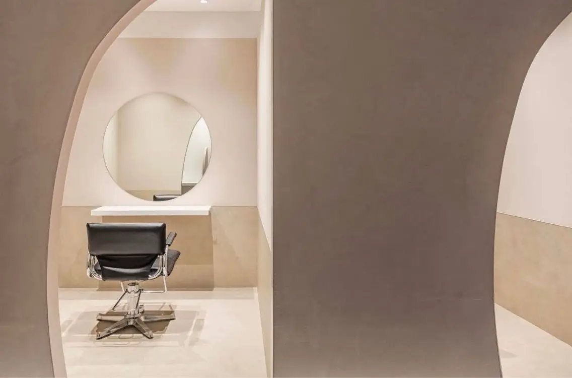 GO TODAY SHAiRE SALON 横浜mare店の内観・外観2