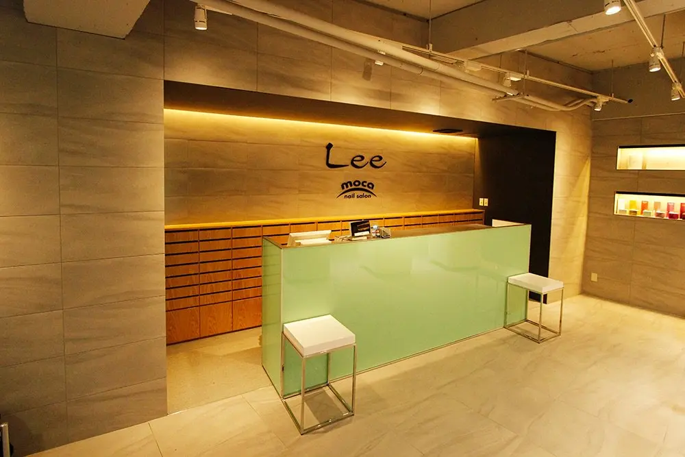 Lee京橋店の内観・外観1