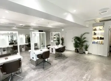 CURE nex the salon 表参道の内観・外観1
