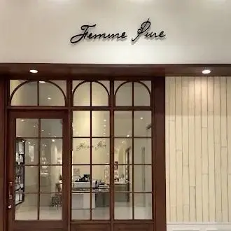 FemmePure辻堂店の内観・外観3