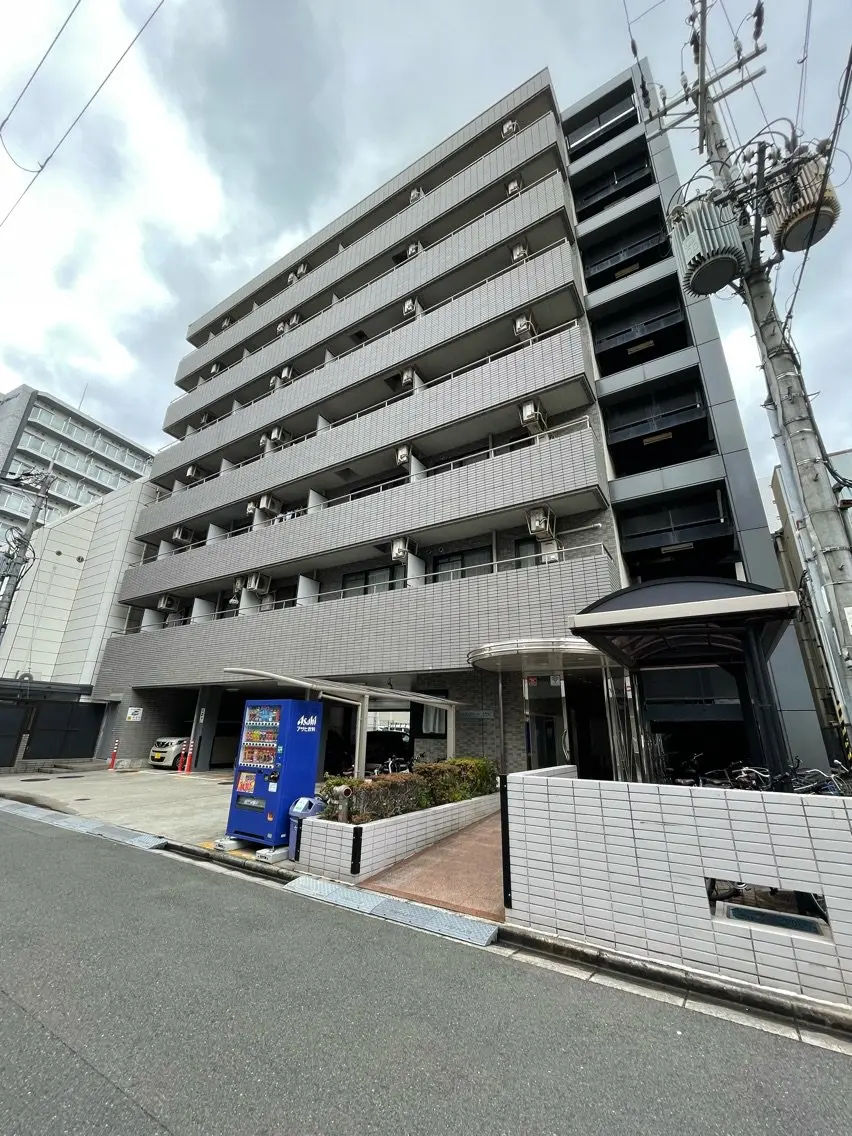 大阪府吹田市ネイルサロンYetの内観・外観2