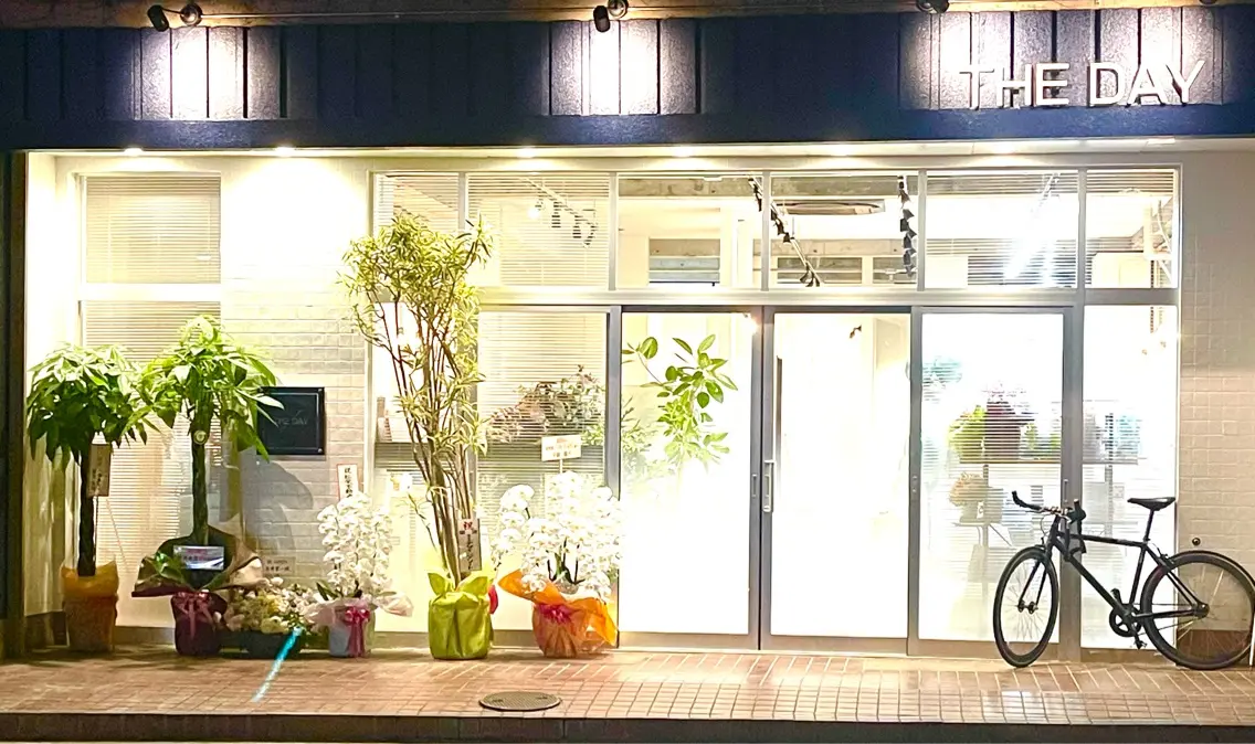 THE DAYの内観・外観1