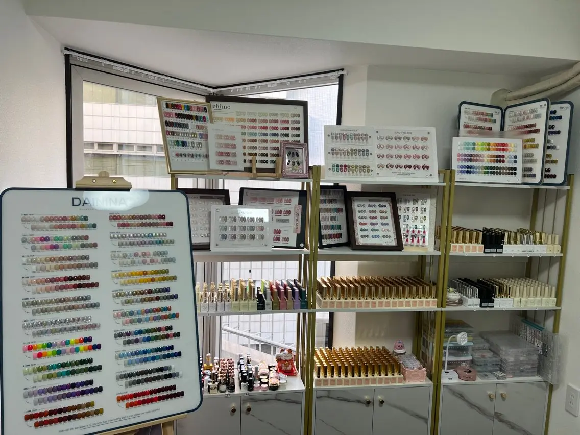 So nailの内観・外観1
