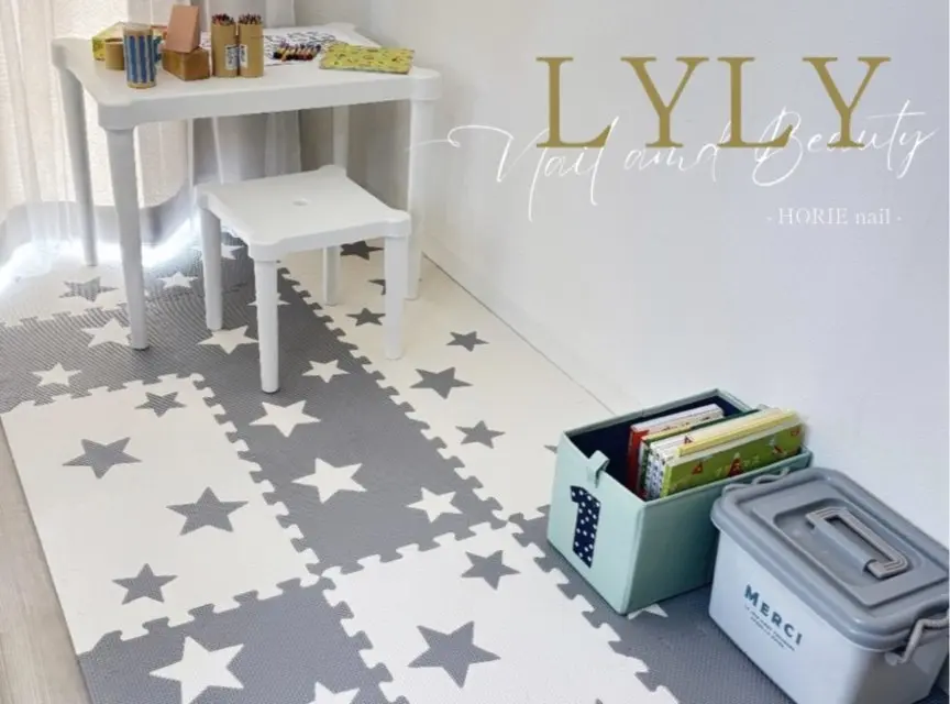 LYLY  nail and beautyの内観・外観2