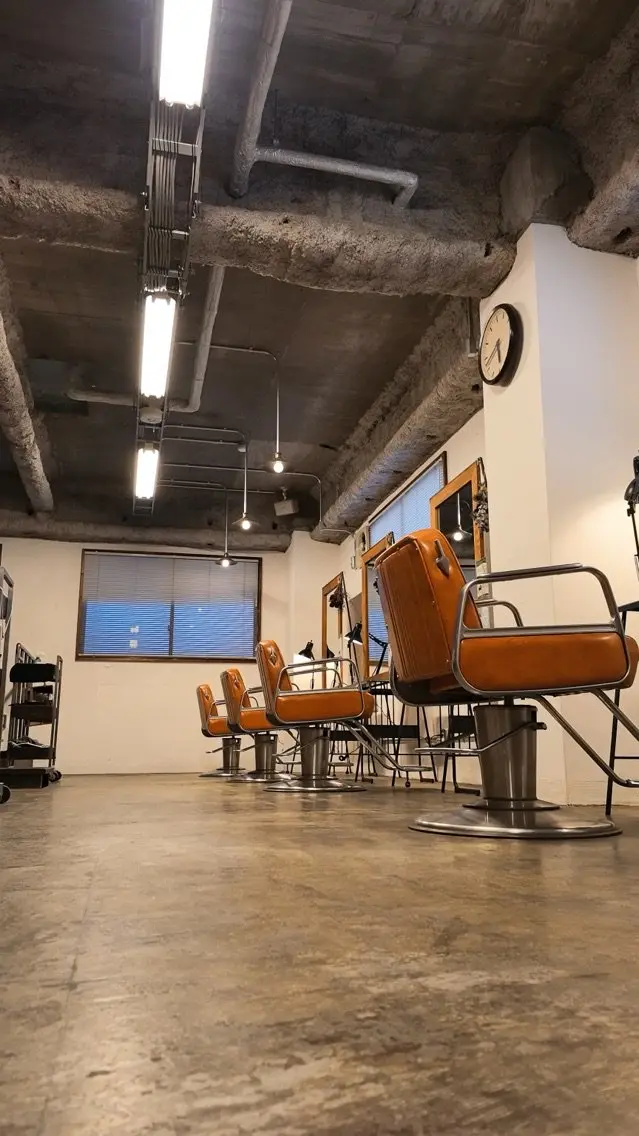 HAIR STUDIO  LUZの内観・外観1