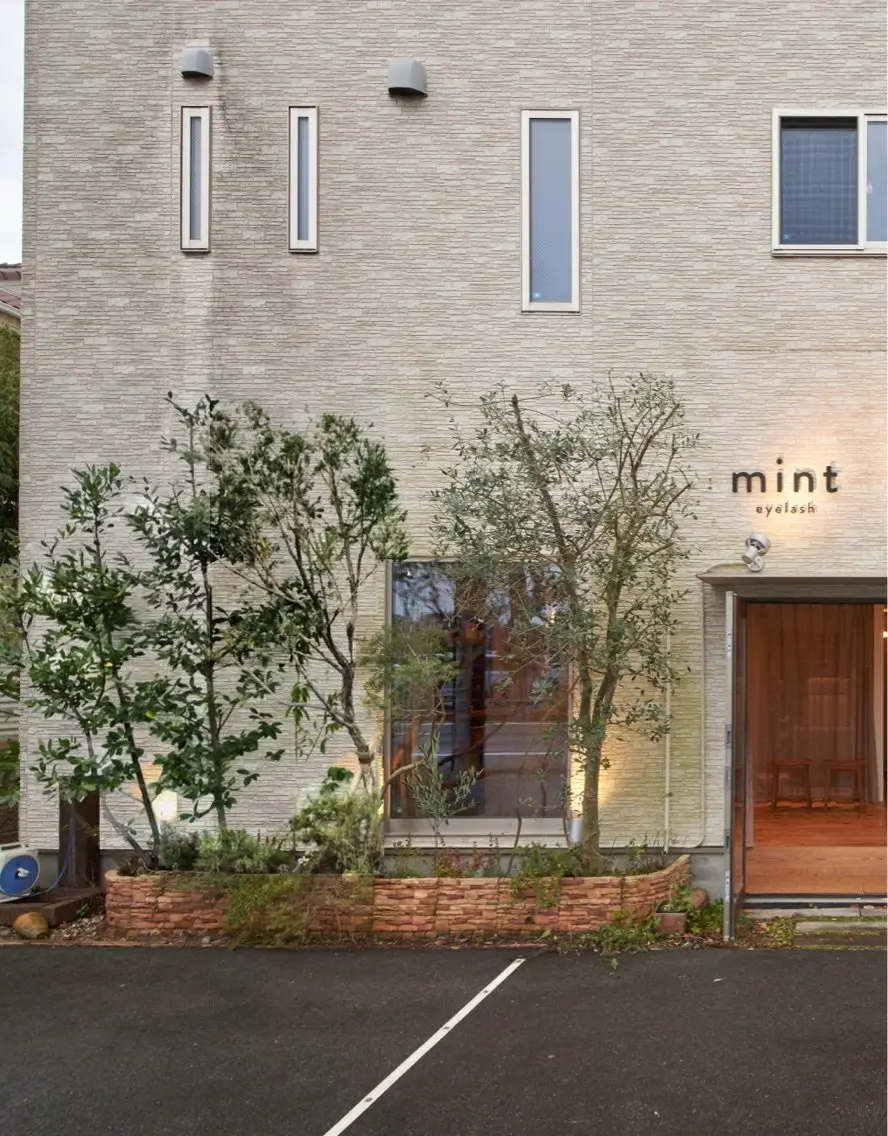 mint eyelashの内観・外観1