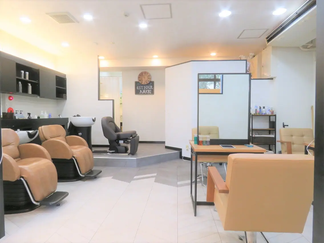 est hair Ameri 松戸店の内観・外観2
