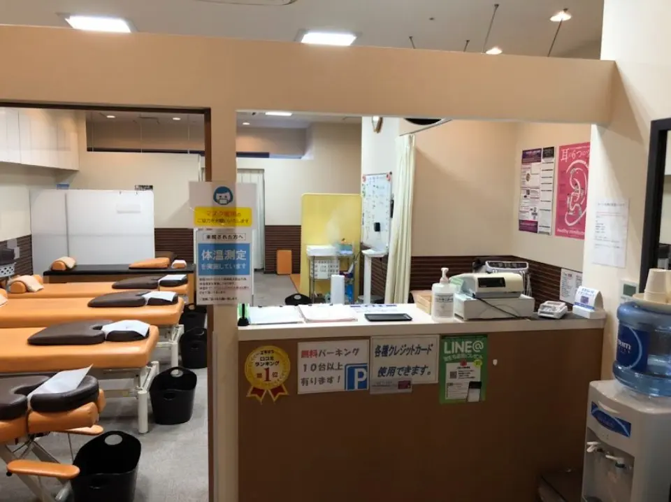 小林整骨院　川西の内観・外観2